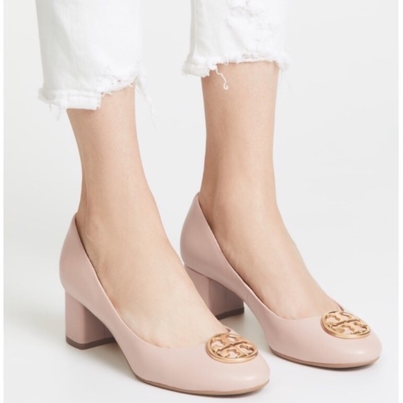 Tory Burch Shoes - Tory Burch Chelsea Pump 50mm Goan Sand Leather New